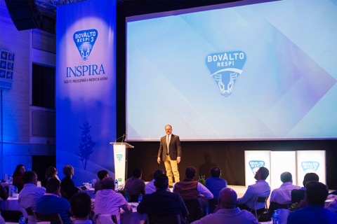 7 A9 E6866 F411 4 E E3 B C19 8 D C5 B419 C813 4 5005 C